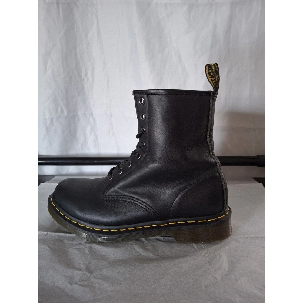 Dr. Martens Black Leather Combat Boots 8 Eyelet Womens 10 Grunge Y2K Punk 11821